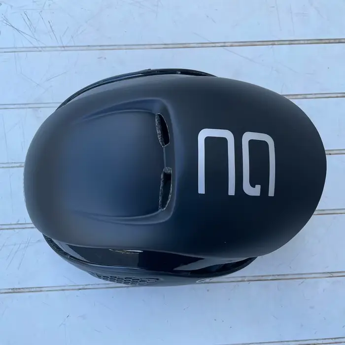 Casque de vélo de route Aero TT ultraléger 300g en EPS pour homme cyclisme sport haute performance avec 15 bouches d'aération