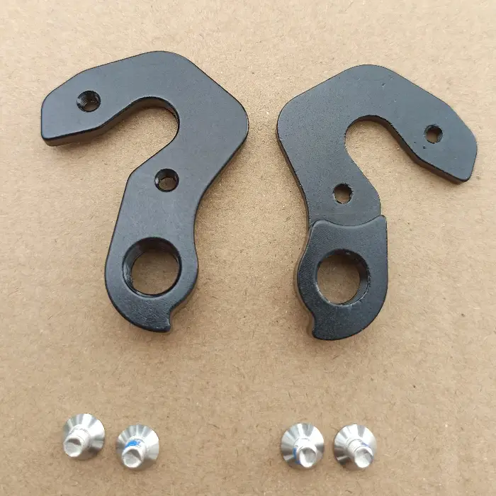 Dérailleur pour vélo, cadre en carbone