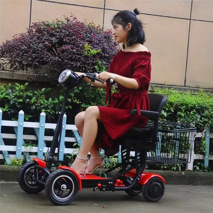 Scooter de mobilité pliable multi-Terrain pour adultes avec 4 roues