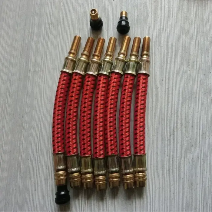 1 tube d'extension pratique pour gonflage de pneus de trottinette électrique