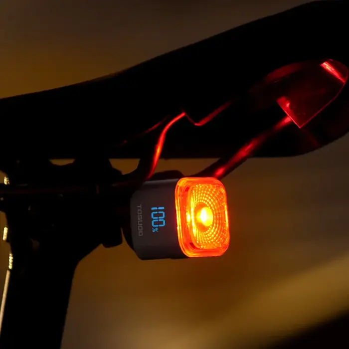 TOSUOD – feu arrière de vélo à détection de freinage
