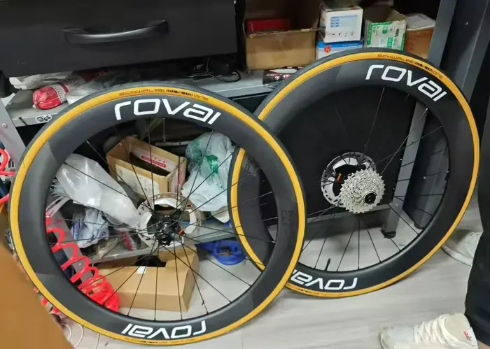 Nouveau modèle 2026 SL8, cadre en fibre de carbone Toray T1100 résistant au vent avec freins à disqu