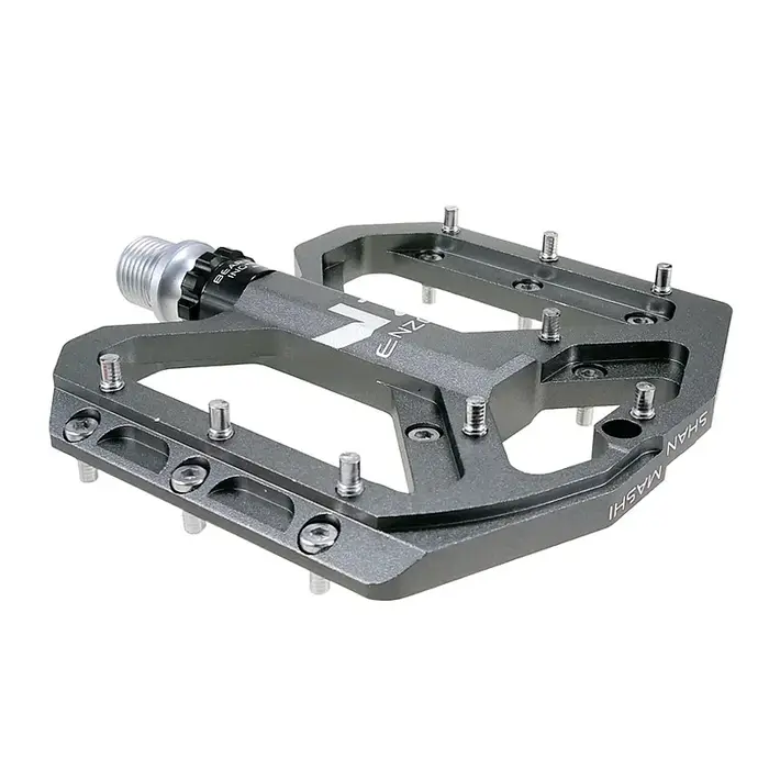 Nouvelles pédales de VTT pédale vtt vélo en aluminium plate-forme large pédales plates 9/16 "pédales de vélo à roulement scellé