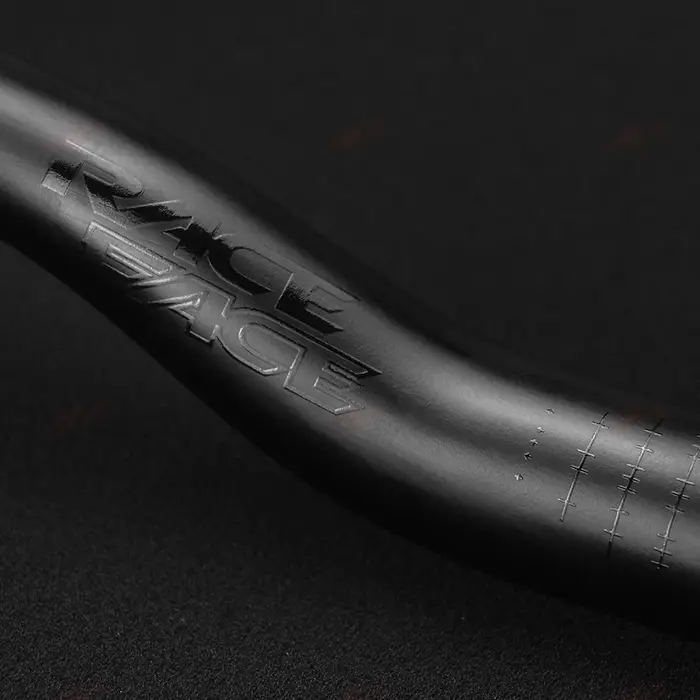 Race Face Next VTT peinture noire brillant Logo guidon entièrement en carbone