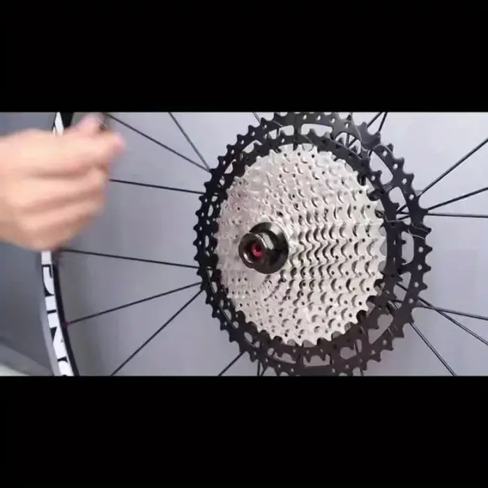 Dissolvant de roue libre de vélo