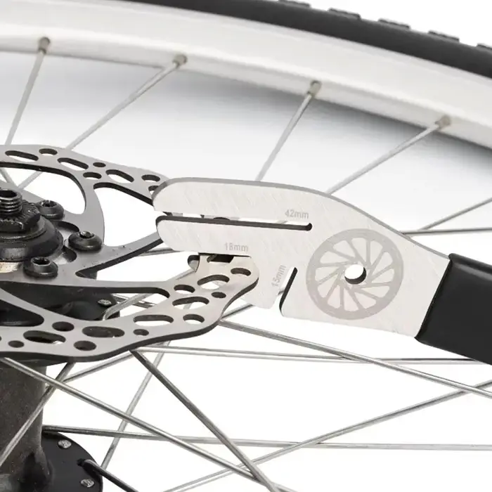 Outil de redressage de disque de frein de vélo