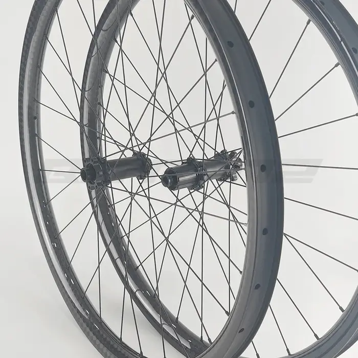29er 27.5 roues en carbone vtt 30mm 33mm 35mm 36mm