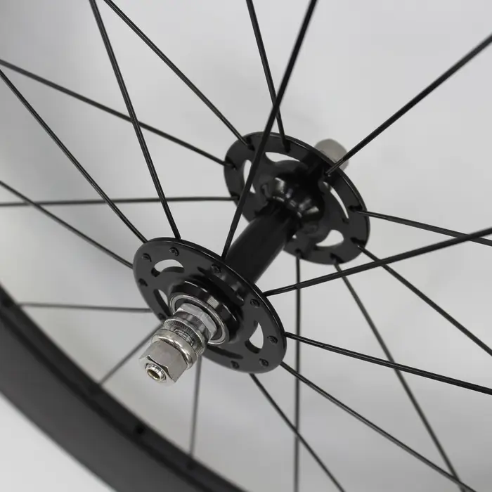 Paire de roues de vélo tubulaires en fibre de carbone 700C