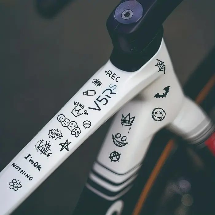 Ensemble complet de 22 pièces pour cadre de vélo ; Convient aux autocollants de cadre de vélo de mon