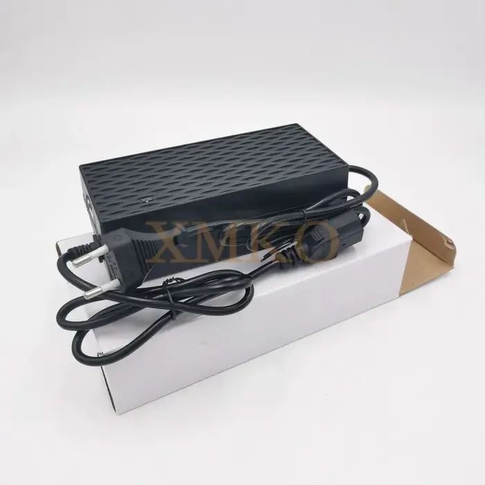Citycoco Scooter électrique chargeur de batterie alimentation 60V 2A Scooter électrique norme europé