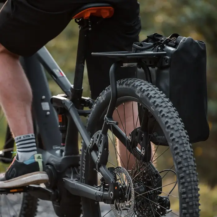 Porte-bagages arrière pour vélo
