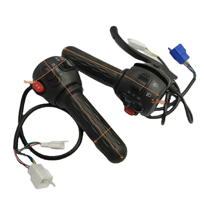 Ensemble de poignées de direction pour scooter électrique