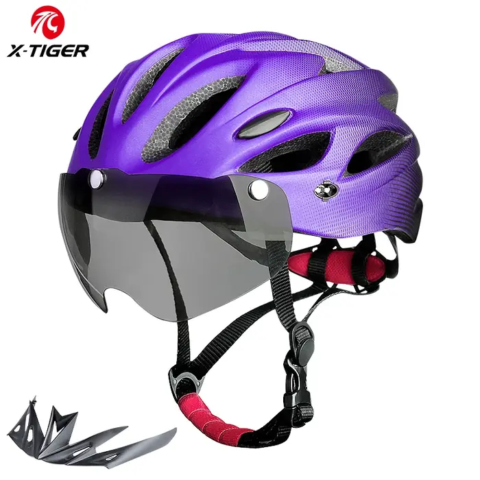 Casque de vélo adulte X-TIGER avec feu arrière LED