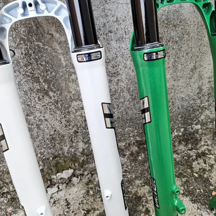 27, 5 pouces VTT Suspension pneumatique vélo fourche avant Double épaule 180mm voyage vélos