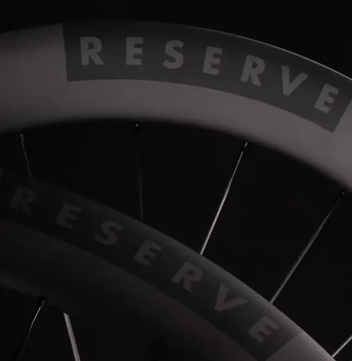 Jeu de roues de vélo de route en carbone Clincher pour disque
