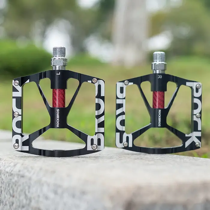  Pédales ultralégères en alliage d'aluminium ROCKBROS, roulements étanches réfléchissants, design antidérapant, accessoires de cyclisme pour vélos de montagne et de route