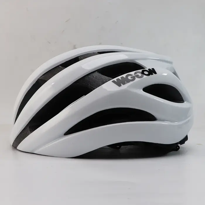 Casque de cyclisme Ventilation d'air casquettes de vélo ultralégères Protection de sécurité hommes femmes