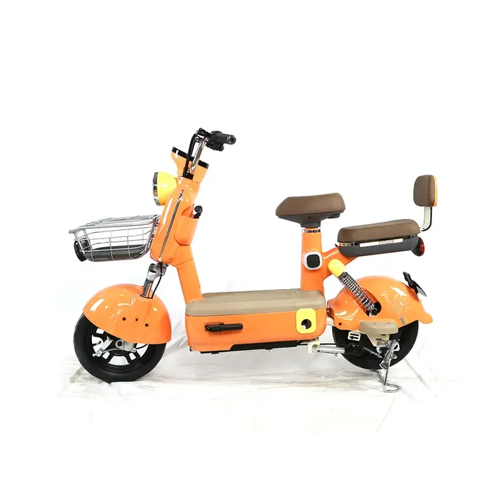Trottinette électrique urbaine populaire 400W 48V avec cadre à surface brillante, écran LCD, frein à