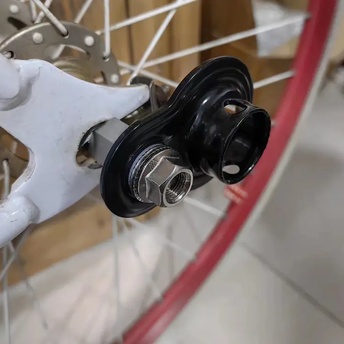 Adaptateur d'essieu de vélo
