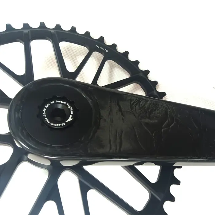 Pédalier de vélo de route en carbone