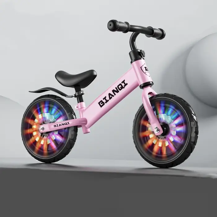 Vélo d'équilibre pour enfants de 12 pouces avec roues lumineuses, sans pédales, pour bébés de 2-3-4 