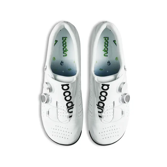 Chaussures de cyclisme sur route pour hommes avec semelle élargie