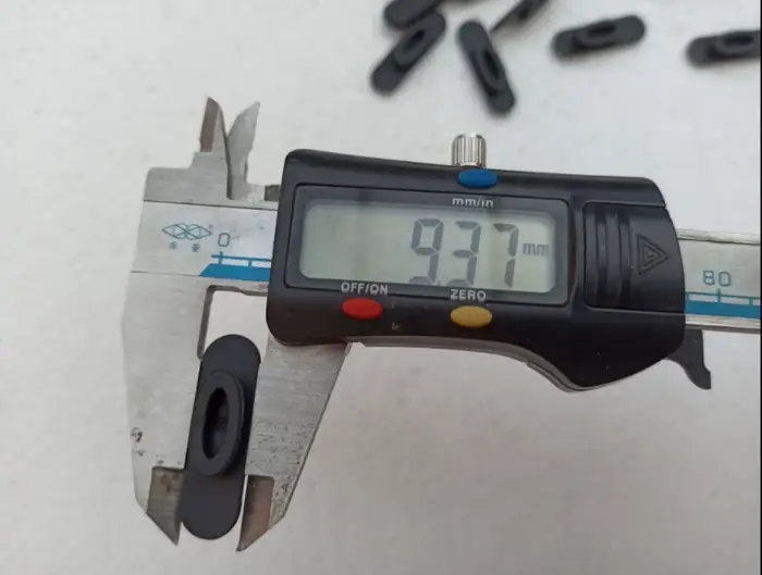 Fiche de câble de guidage interne de vélo