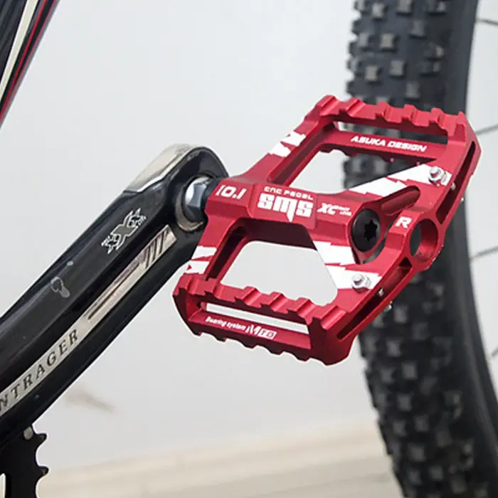 Pédales de vélo VTT ultralégères colorées