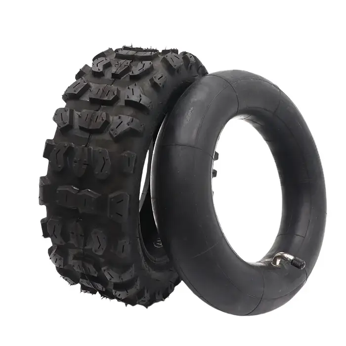 Pneu tout-terrain gonflable de 11 pouces