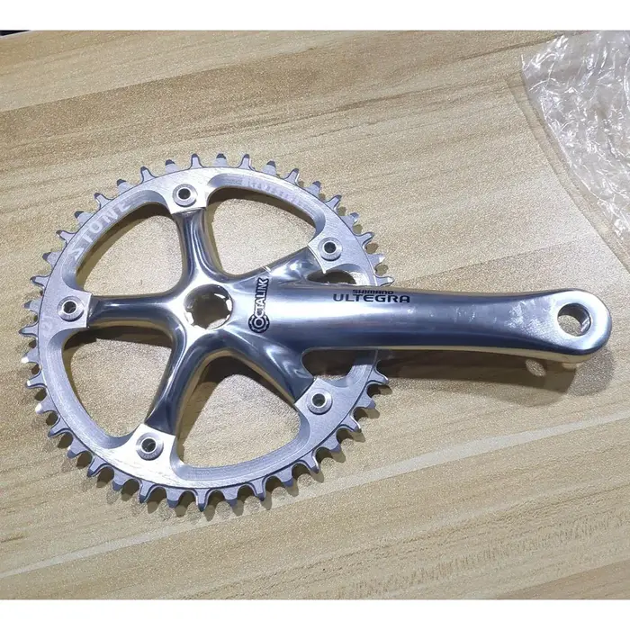 Plateau en cercle de pierre pour vélo de route