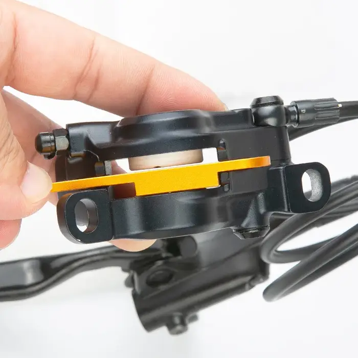 Kit d'outils de réparation et d'entretien pour étrier de frein à disque de vélo 2 pistons et 4