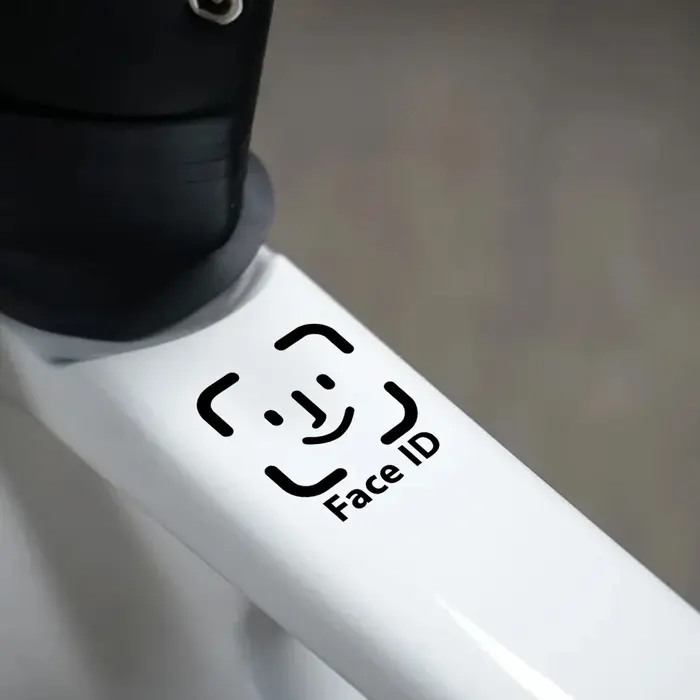 Autocollants réfléchissants amusants pour vélo avec déverrouillage par reconnaissance faciale