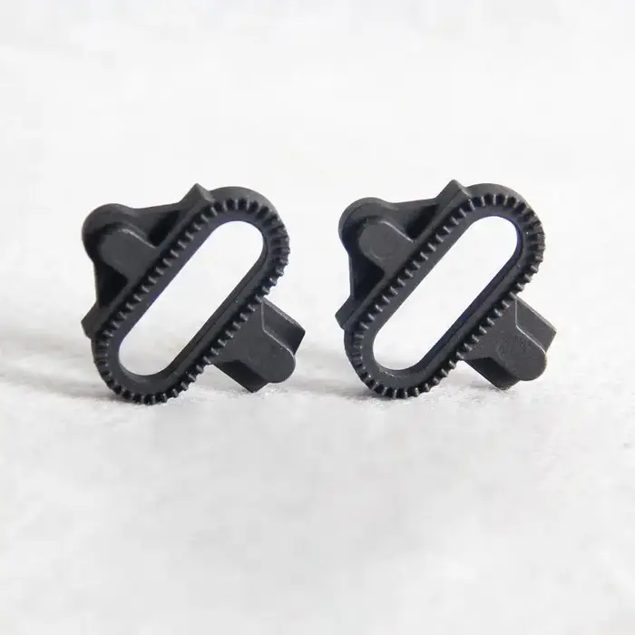 Nouvelle Offre : Kit de 1 Paire de Chaussures de VTT avec Crampons Multi-Déclenchement SPD pour Pédales de Cyclisme