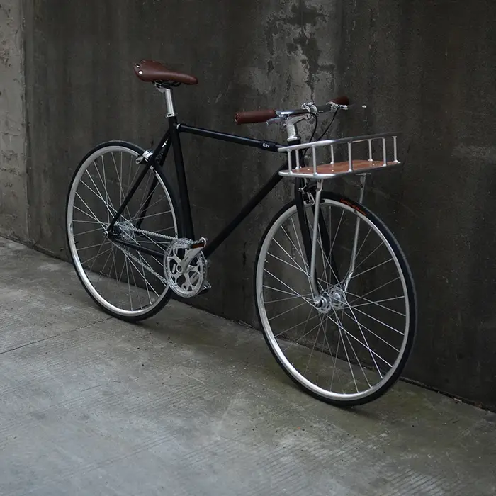 Panier de vélo rétro en bambou