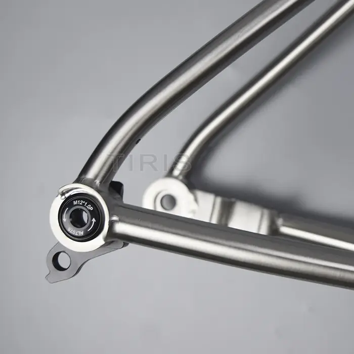 Cadre de vélo de route TIRIS-DR6
