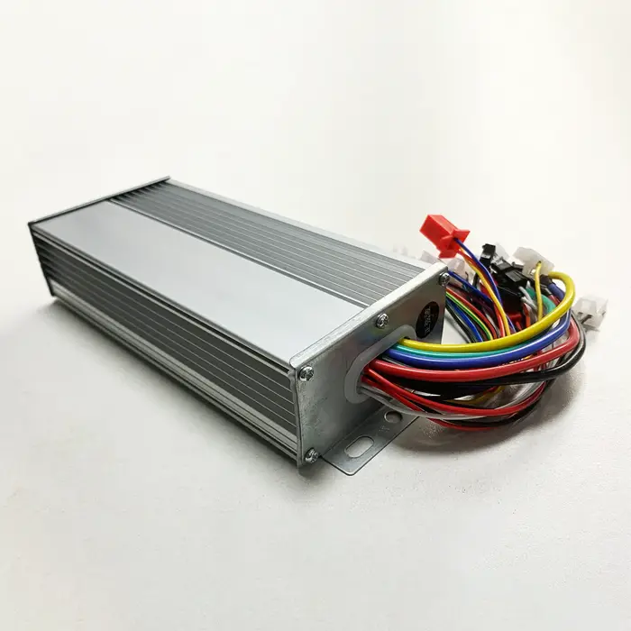 Contrôleur de vélo électrique 36V 48V 52V 64V DC