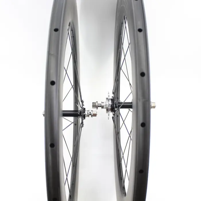 Paire de roues de vélo tubulaires en fibre de carbone 700C