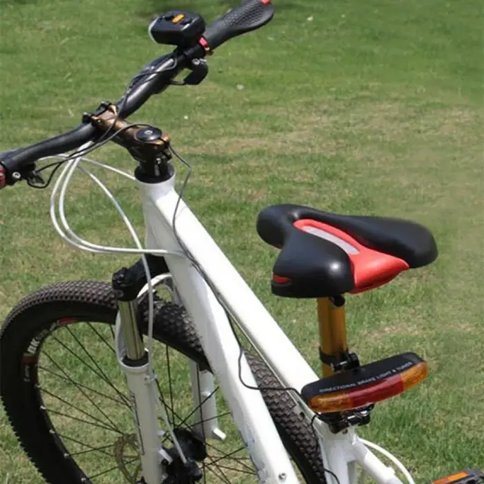 Feu de vélo multifonctionnel