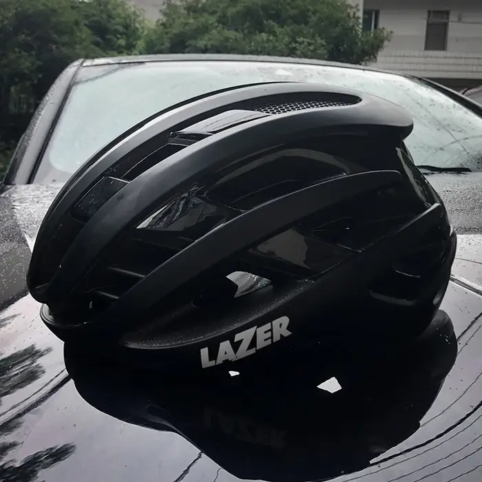 Casque de vélo ultraléger Aero