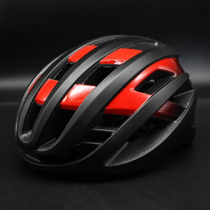 Casque de vélo aérodynamique, respirant et léger, pour vélos de route et de montagne