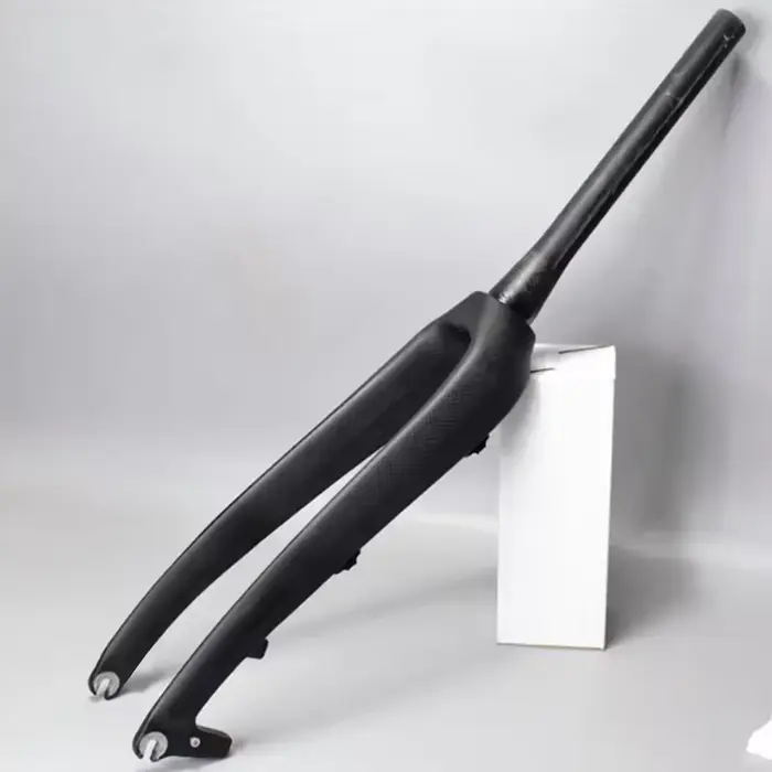Fourche de vélo en carbone VTT