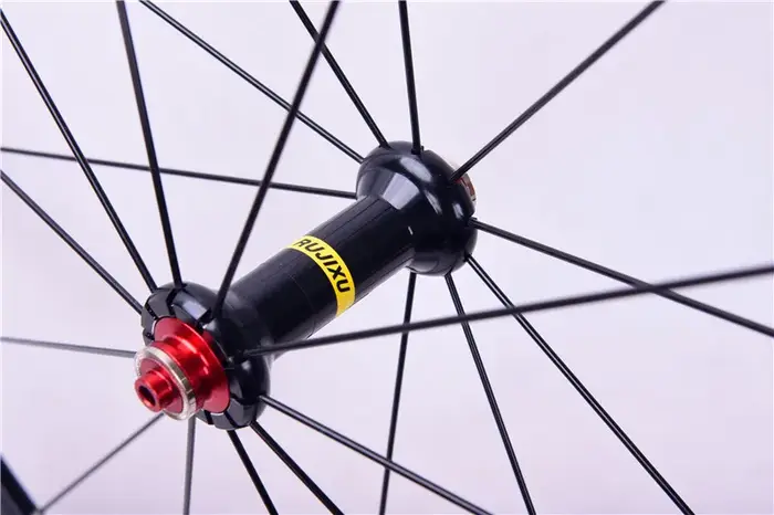 Jeu de roues de vélo de route ultralégères en alliage