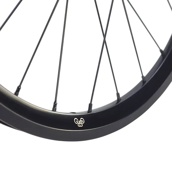 Jante en alliage SILVEROCK XM-25T 20 pouces 406x2.125