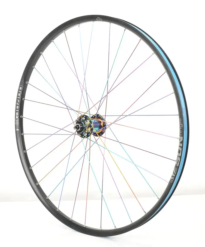 Jeu de roues de VTT sur mesure