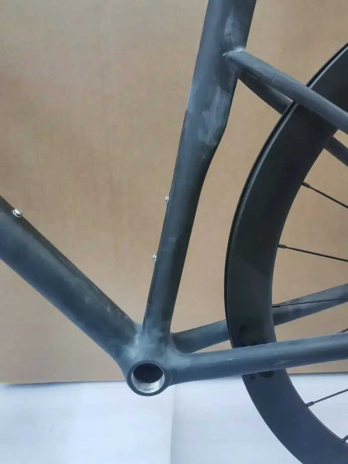Cadre de vélo de route en fibre de carbone ultra-léger