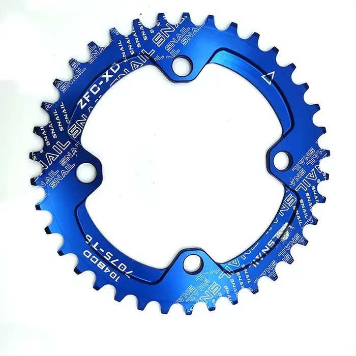 Pédalier intégré MTB Hollowtech en alliage d'aluminium robuste pour VTT et croiseurs avec plateau multi-dents et design coloré pour montagne