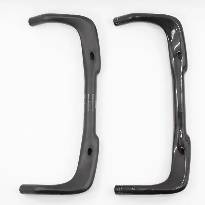 Nouveau guidon de vélo de route en carbone 3K