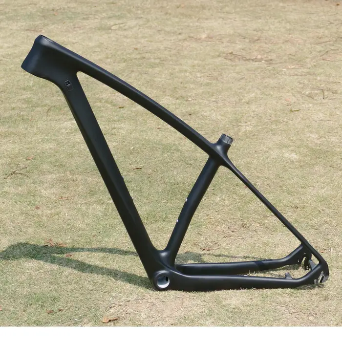 043 # Cadre de vélo de montagne tout carbone UD mat neuf