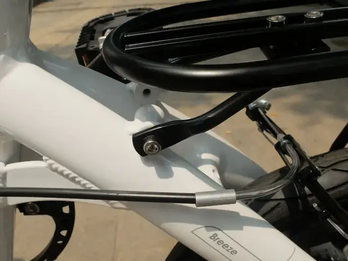 Porte-bagages arrière en alliage d'aluminium