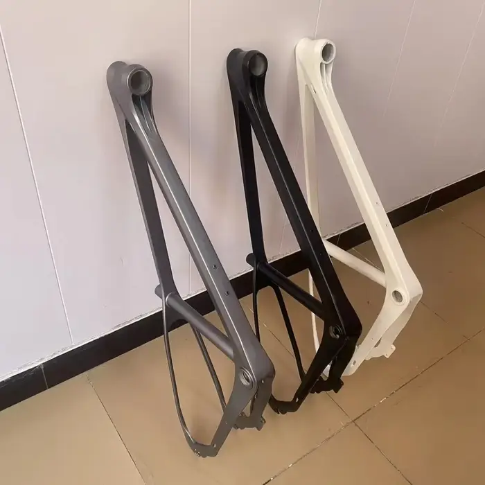Cadre de vélo VTT en alliage d'aluminium brillant pour roue 27.5 pouces robuste et léger pour vélo de montagne route ou enfant